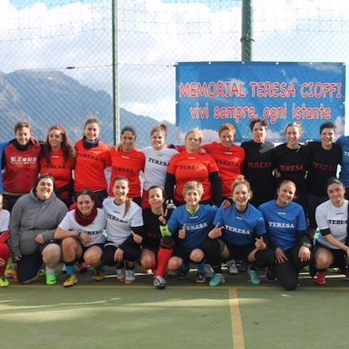 A Ravello si ricorda Teresa Cioffi, ragazze in campo per Fondazione Veronesi