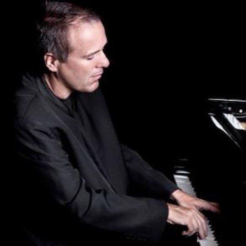 Alexander Lonquich trionfa a Premio Abbiati, pianista sul palco del Ravello Festival 2016