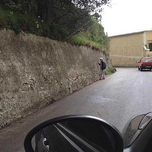 Asfalto logoro sulla Castiglione-Ravello, sindaco Di Martino chiede intervento della Provincia