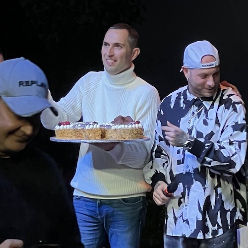 Clementino compie 40 anni, i festeggiamenti continuano a Ravello con la torta della Pasticceria Pansa
