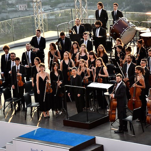 L’alba in musica di Ravello, emozioni e magia di un concerto diventato rito /FOTO e VIDEO