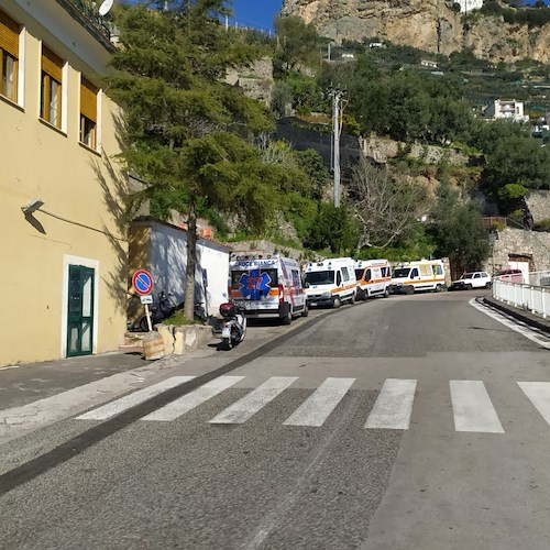 Ospedale Costa d’Amalfi, la denuncia di FP Cgil: «Mancano infermieri, autisti e posti letto»