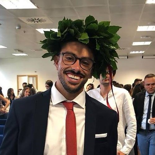 Per Francesco Mansi laurea in Economia e Management con tesi sul limoncello di Ravello