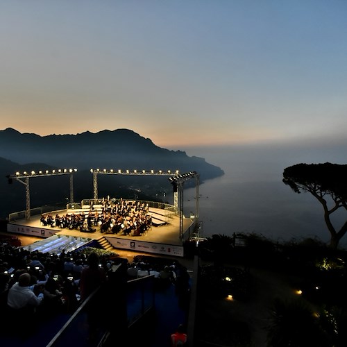 Ravello, la magia del Concerto all’Alba [FOTO]
