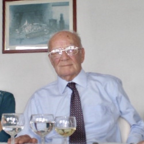 Ravello piange Ignazio Cantarella, addio allo storico tassista