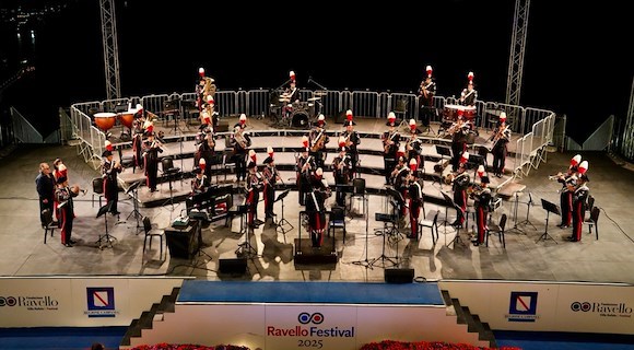 Ravello, concerto della Fanfara dei Carabinieri per ricordare il brigadiere Legrottaglie